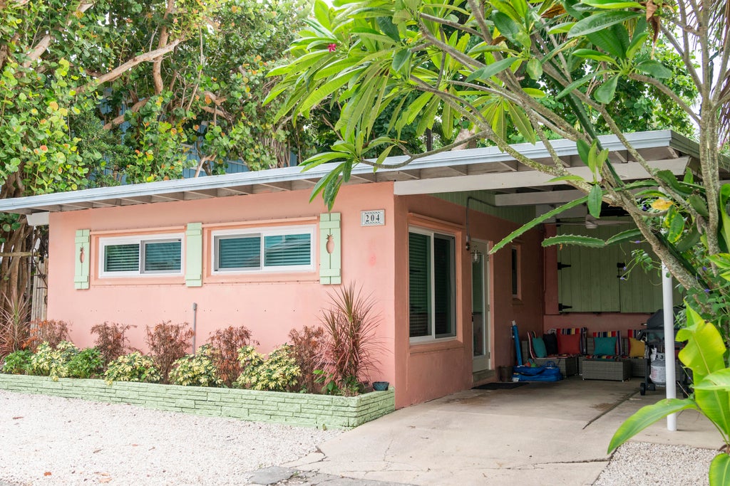 204 Coral Rd, Boynton Beach