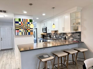 Photo of Listing #RX-11151044