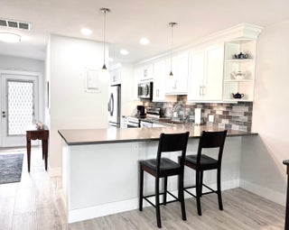 Photo of Listing #RX-11151044