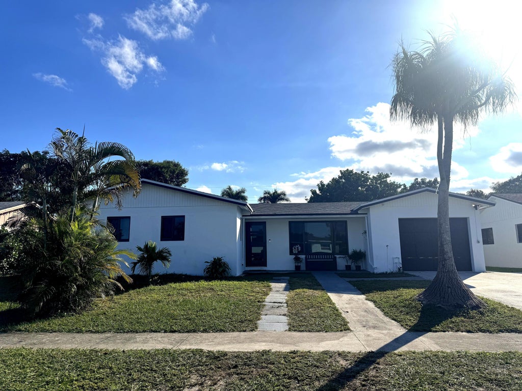 4170 Sussex Av, Lake Worth