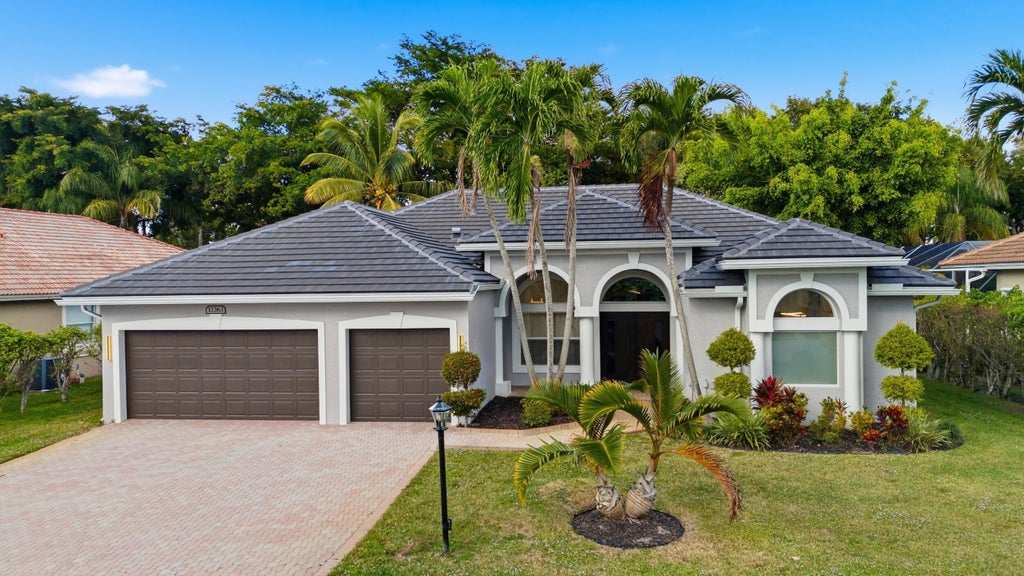 12363 Clearfalls Dr, Boca Raton