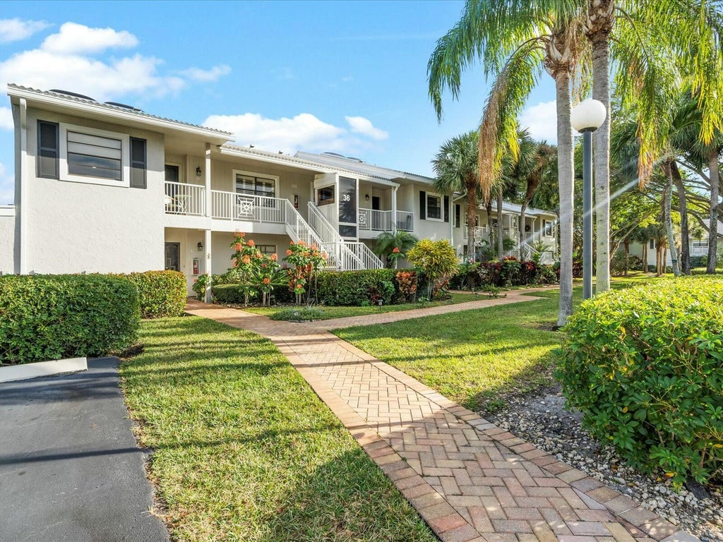 36 Eastgate Dr #h, Boynton Beach