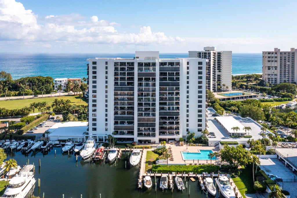 4748 S Ocean Blvd #1401, Highland Beach