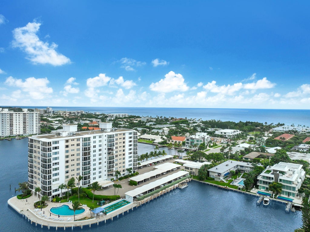 400 Seasage Dr #204, Delray Beach