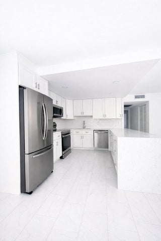 Photo of Listing #RX-11152373