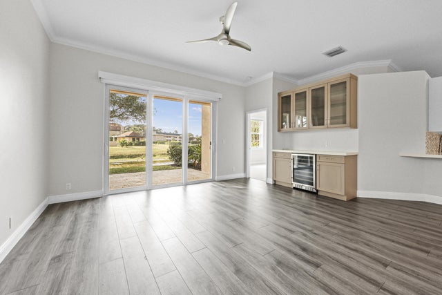 4 of 22 - 516 Commons Dr, Palm Beach Gardens, FL