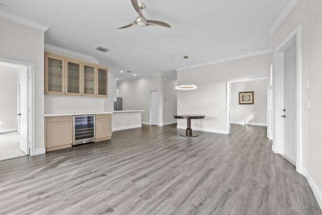 5 of 22 - 516 Commons Dr, Palm Beach Gardens, FL