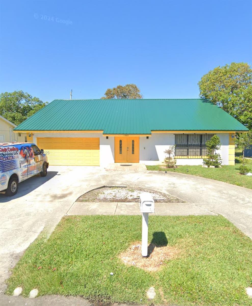 1995 Nw 1st St, Boynton Beach