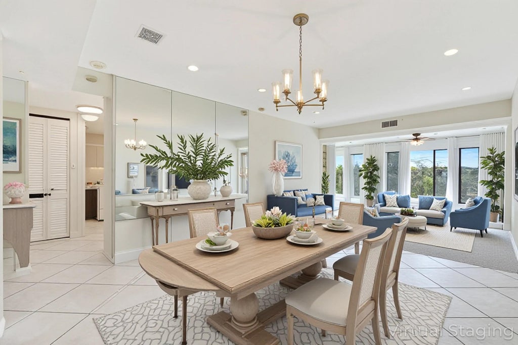 1001 Seafarer Cir #305, Jupiter