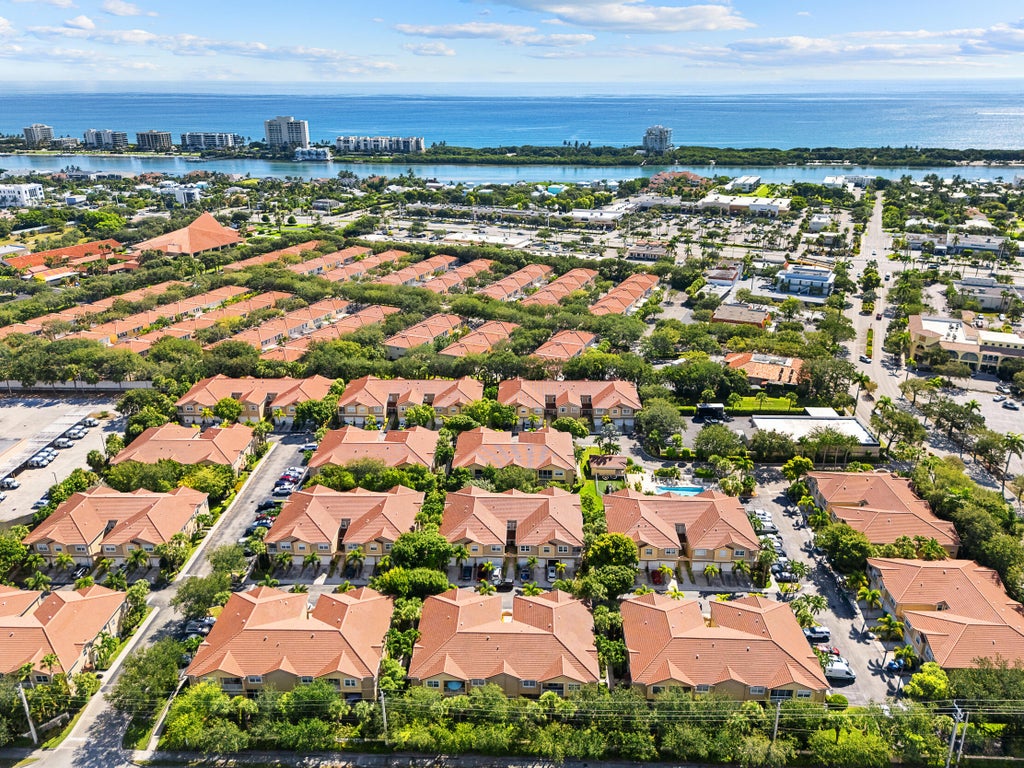 115 Lighthouse Cir #c, Tequesta