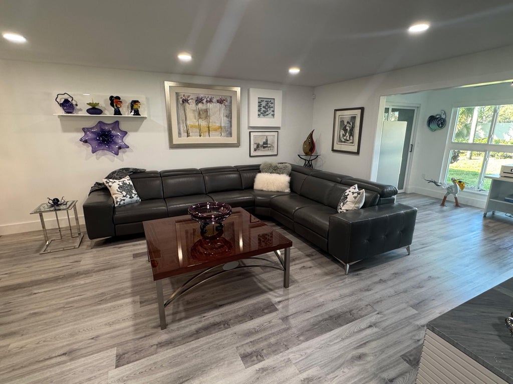 5951 Regal Glen Dr #103, Boynton Beach