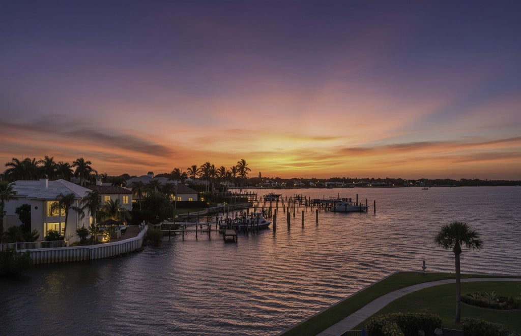 11370 Twelve Oaks Way #417, North Palm Beach