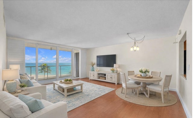 3 of 35 - 1057 Hillsboro Mile #411, Hillsboro Beach, FL