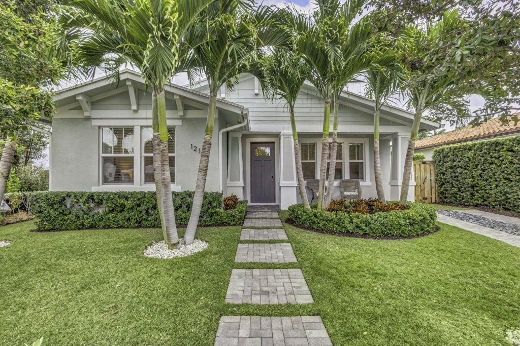 1218 N Palmway, Lake Worth Beach