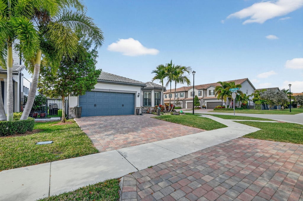 4785 San Fratello Cir, Lake Worth