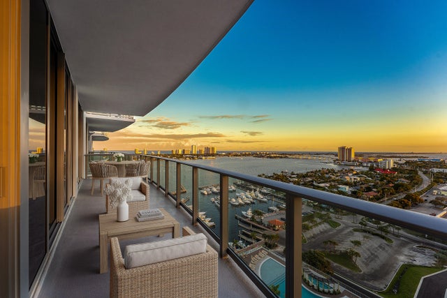 220 Lake Shore Drive #1911, Lake Park