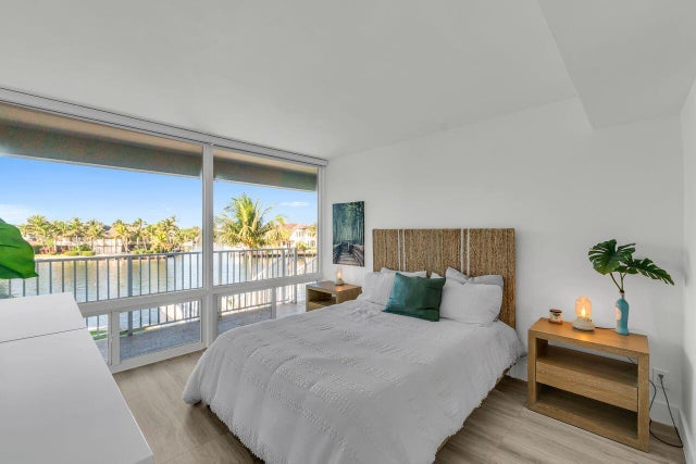 5 of 53 - 1221 Hillsboro Mile #39c, Hillsboro Beach, FL