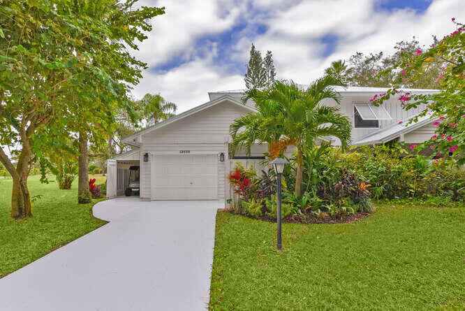 12698 Se Cascades Ct, Hobe Sound