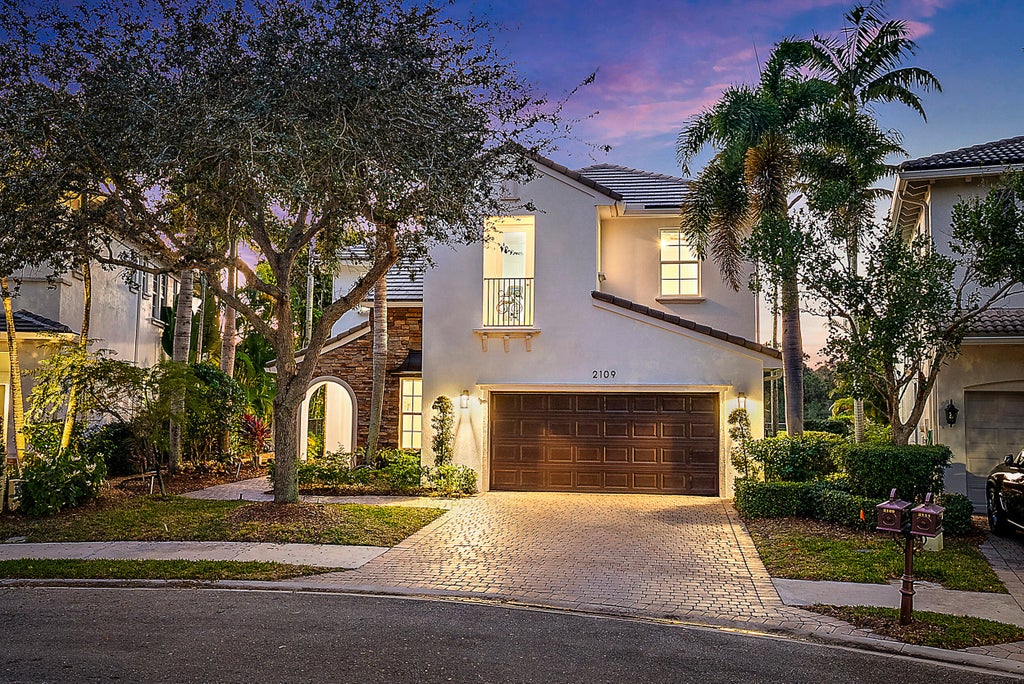 2109 Spring Ct, Palm Beach Gardens