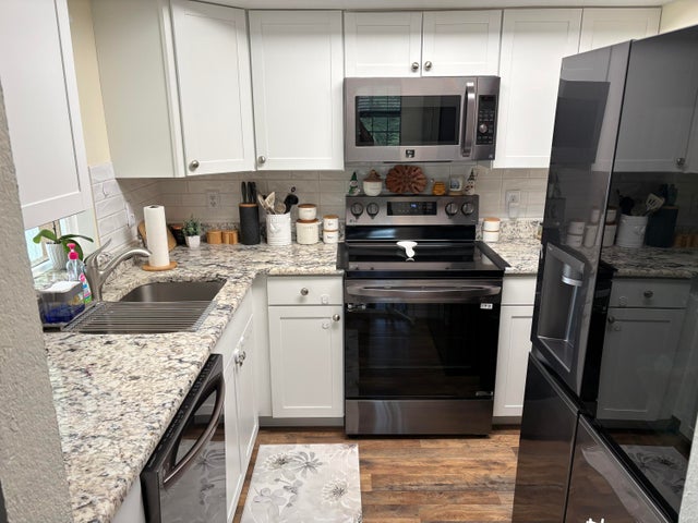 Photo of Listing #RX-11154147