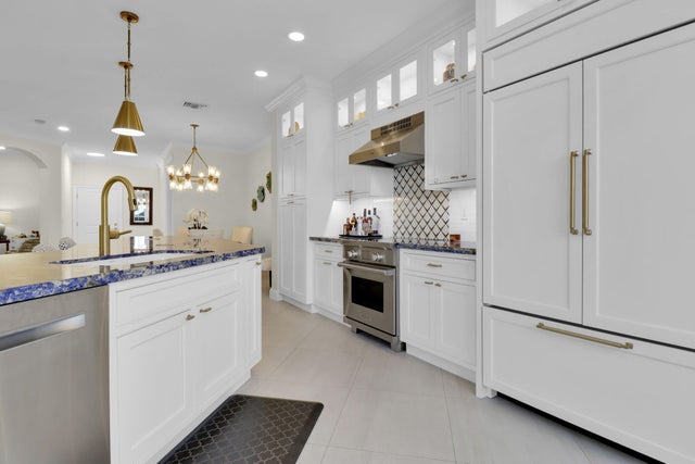 Photo of 133 Las Brisas Cir, Hypoluxo FL