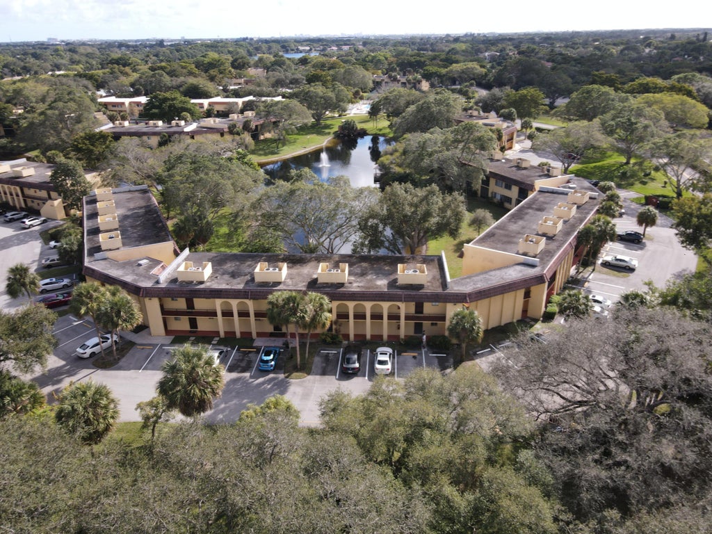 830 Sw 9th Street Cir #104, Boca Raton