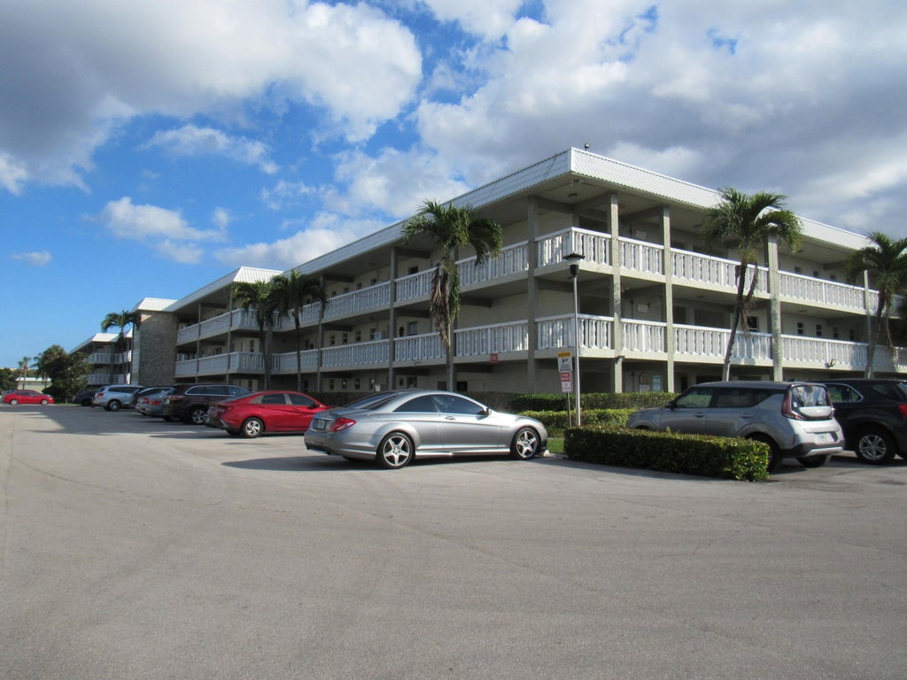 9872 Marina Blvd #1438, Boca Raton