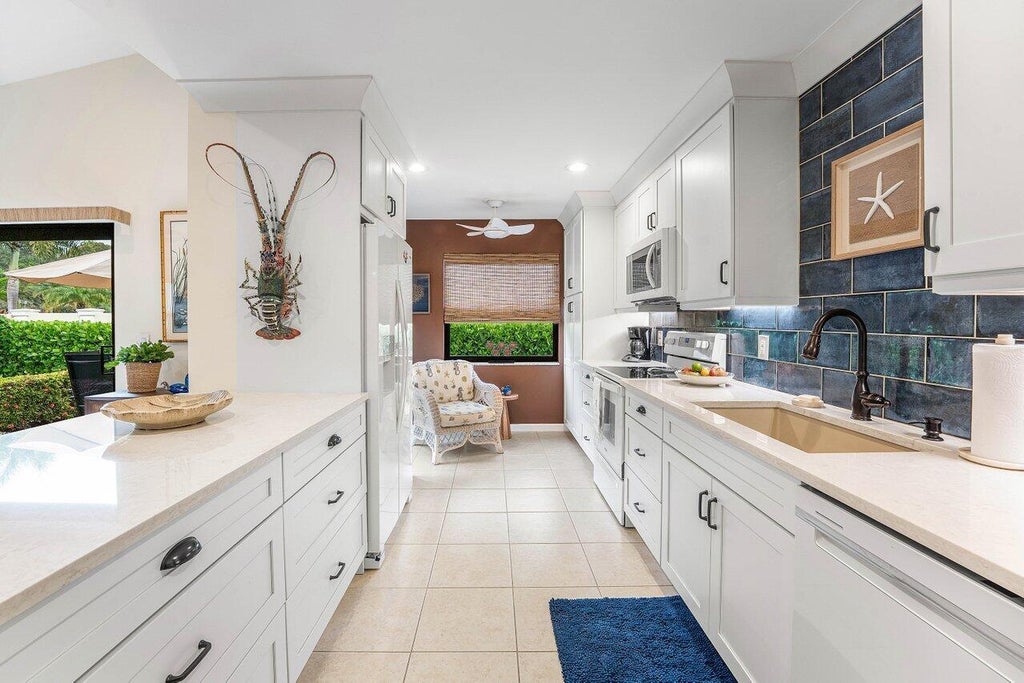 82 Ironwood Way N Way N, Palm Beach Gardens