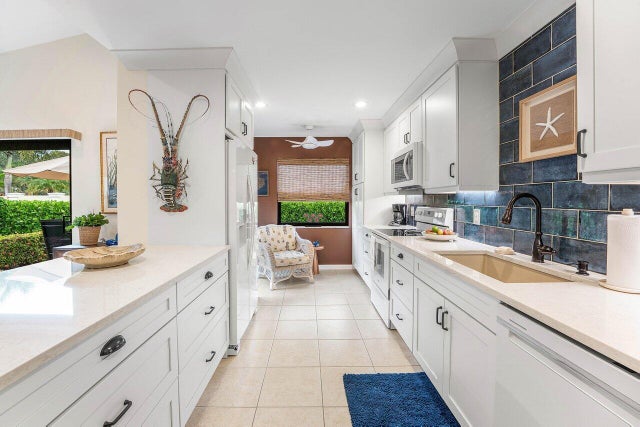 82 Ironwood Way N Way N, Palm Beach Gardens