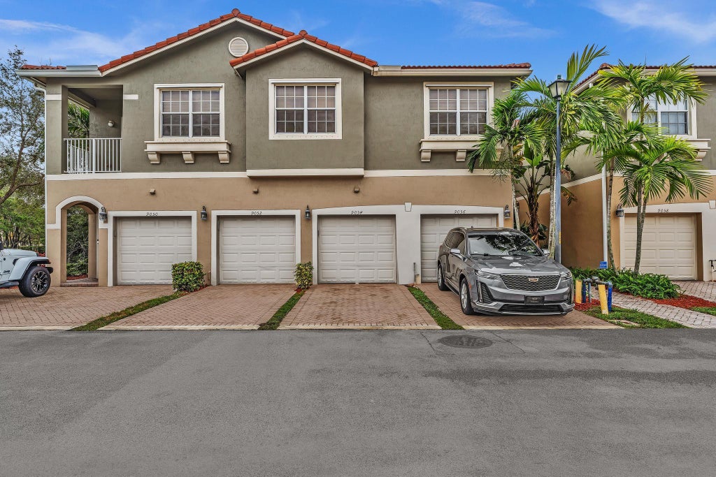 9054 Plymouth Pl, Tamarac