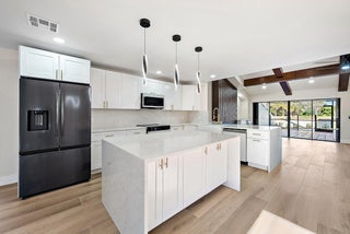 Photo of Listing #RX-11155091