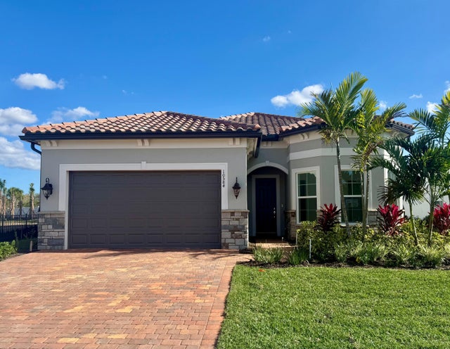 Photo of 10584 Northbrook Cir #mystique 47, Palm Beach Gardens FL