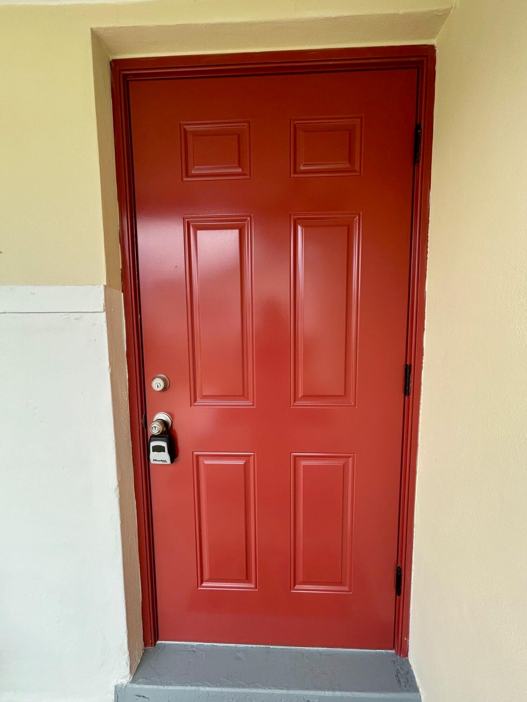 2878 Ashley Dr E #g, West Palm Beach