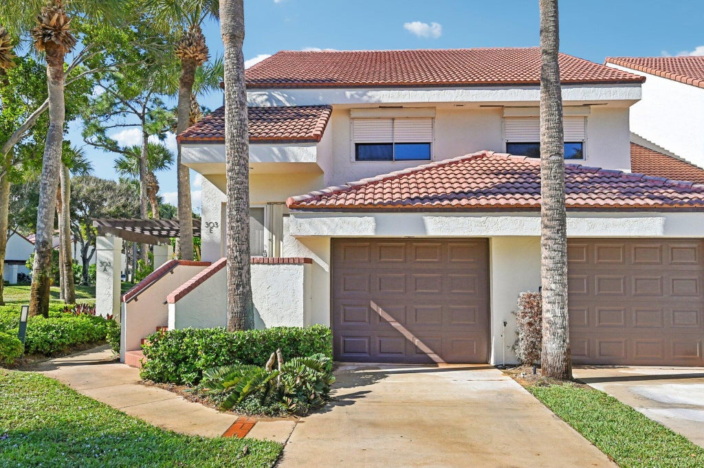 303 Sea Oats Dr #e, Juno Beach