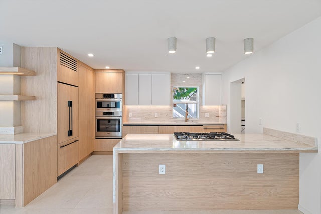 Photo of Listing #RX-11155705