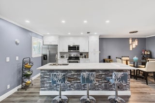 Photo of Listing #RX-11155859