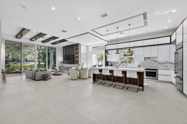 16076 Villa Vizcaya Pl, Delray Beach