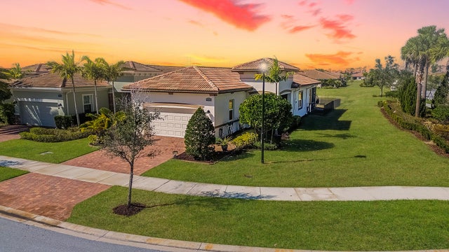 Photo of Listing #RX-11156316