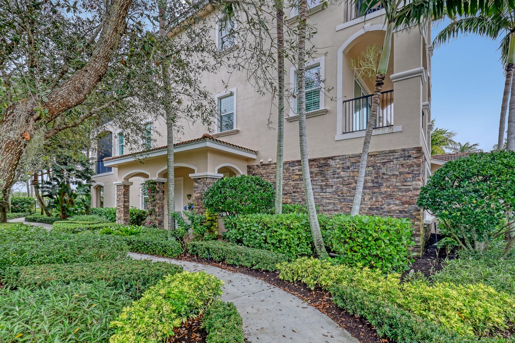 13519 Treasure Cove Cir, North Palm Beach