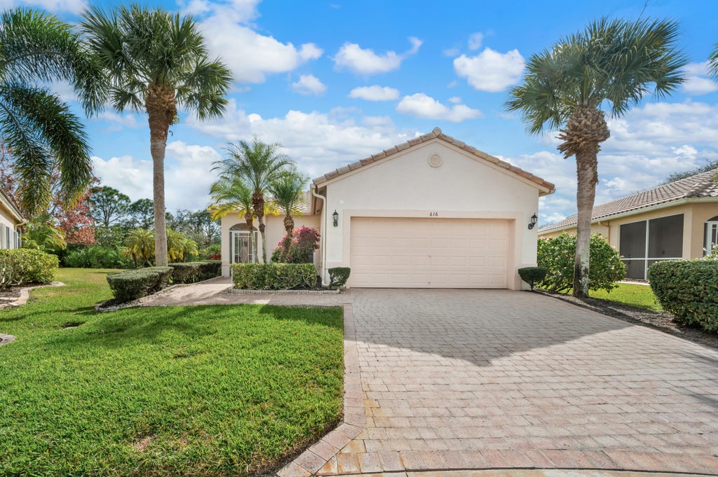 616 Nw Whitfield Way, Port Saint Lucie