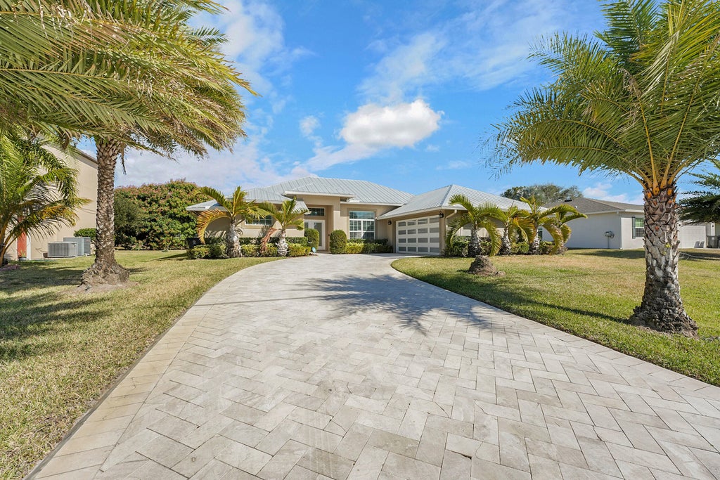1265 Sw Milan Lane, Port Saint Lucie