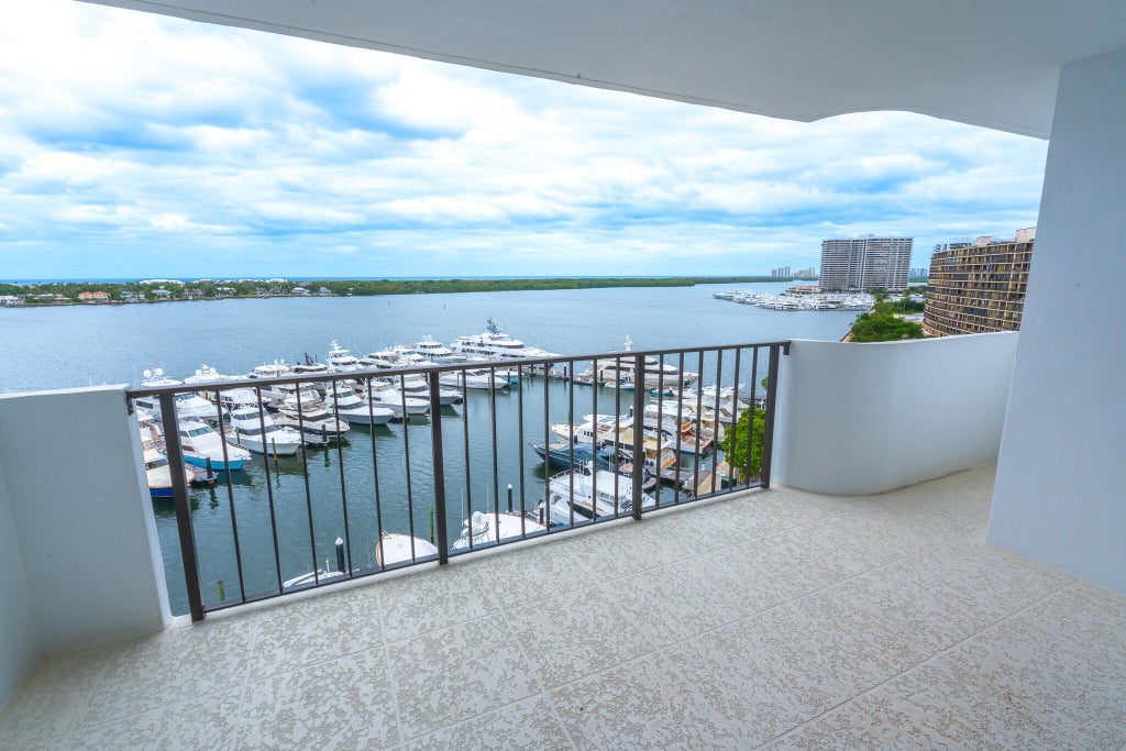 1208 Marine Way #803, North Palm Beach