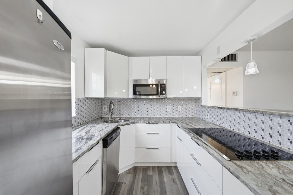 97 Saxony C, Delray Beach