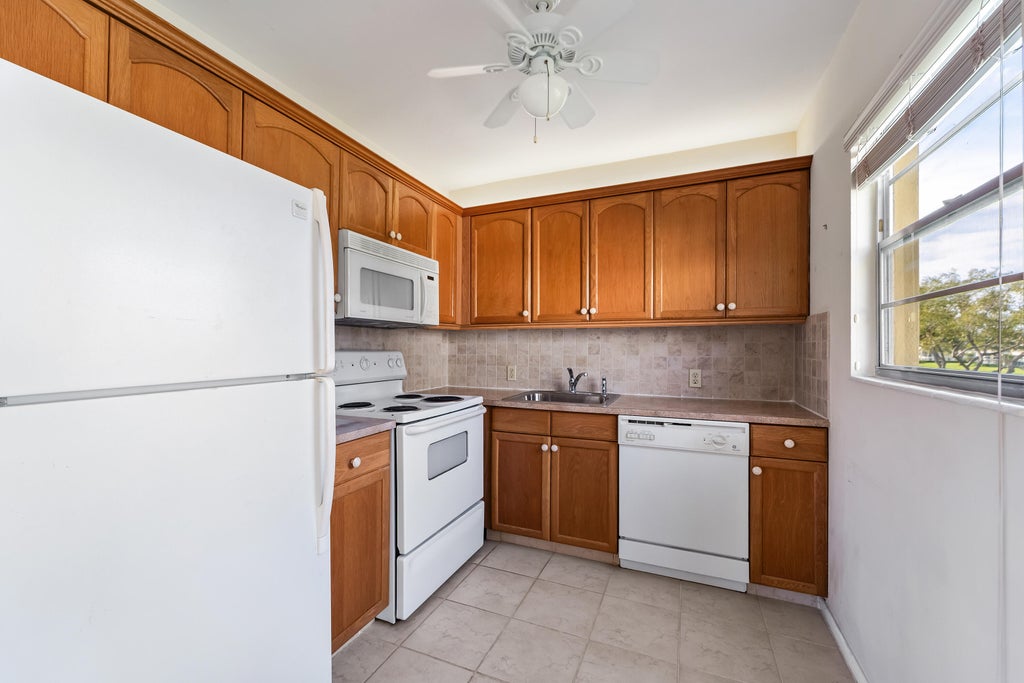 200 Dorset E, Boca Raton