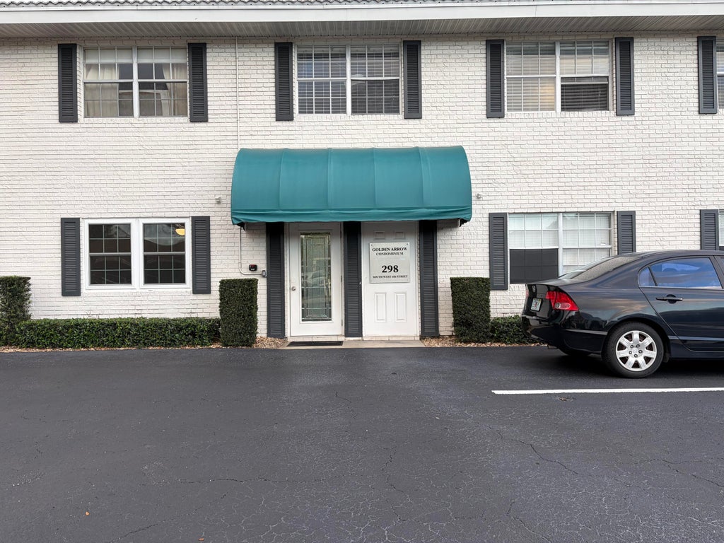 298 Sw 6th St #109, Boca Raton