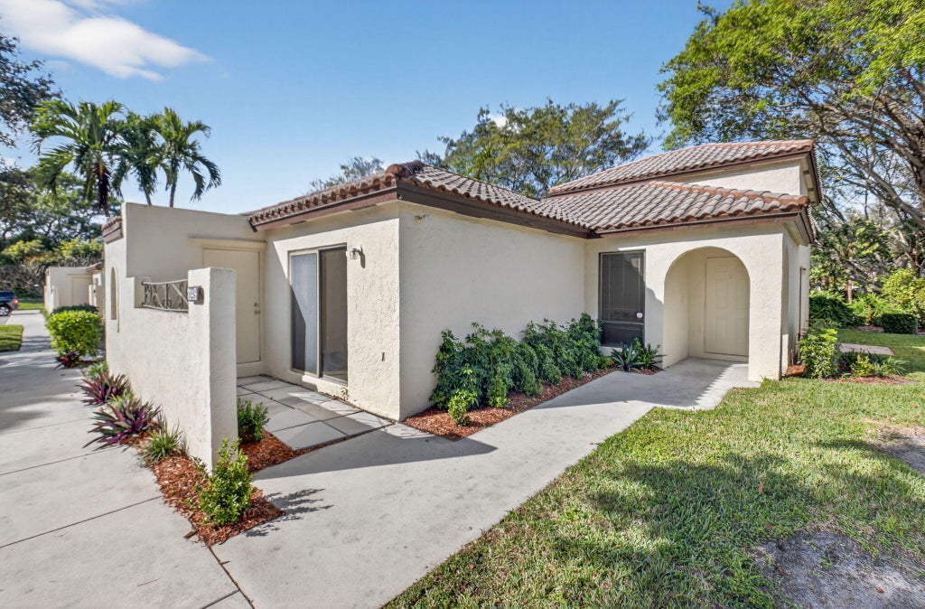 3149 Kingswood Ter, Boca Raton