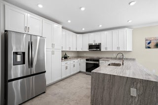 Photo of Listing #RX-11157094