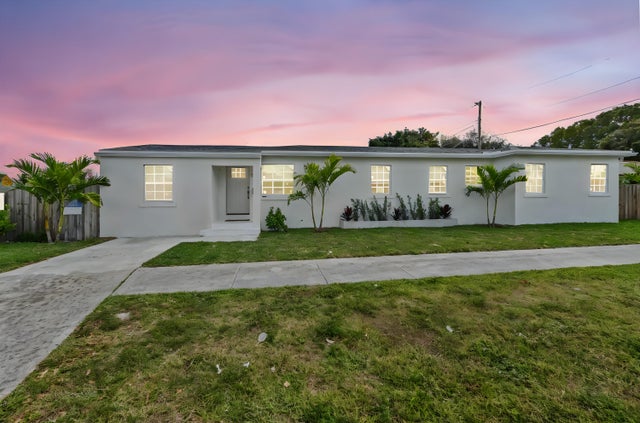 Photo of 3400 Parker Av, West Palm Beach FL