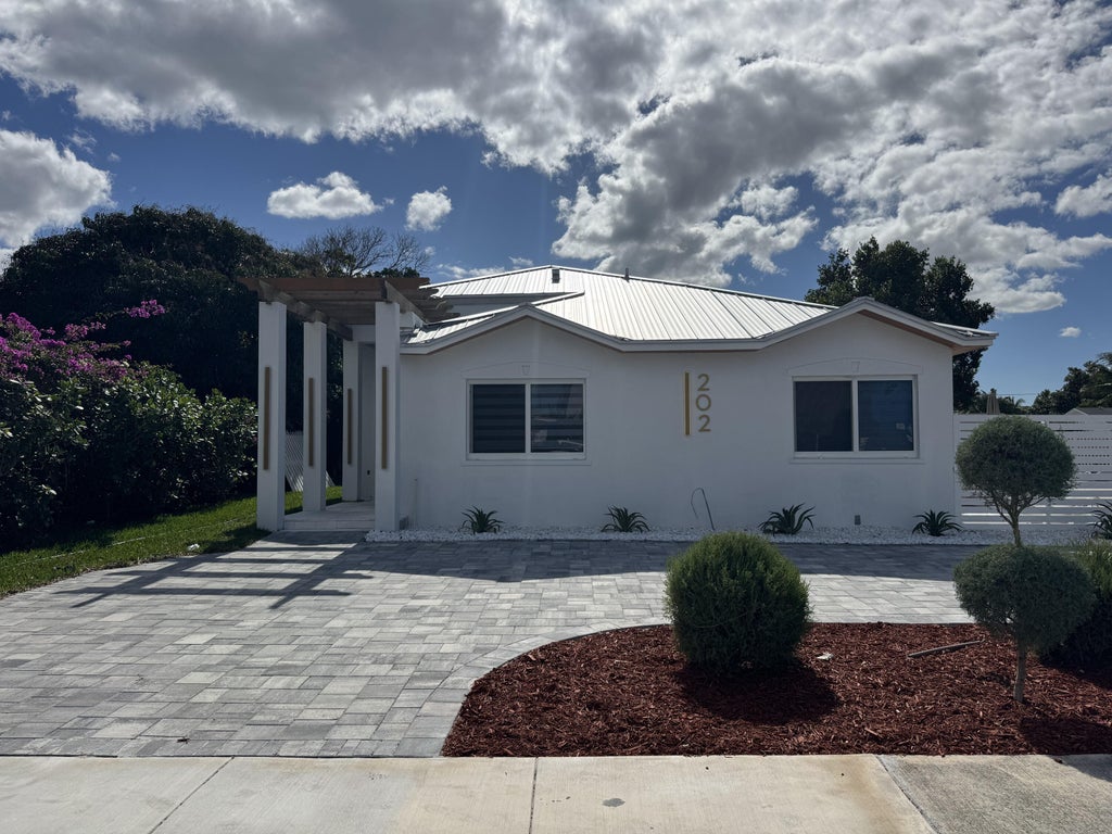 202 Se 4th St, Delray Beach