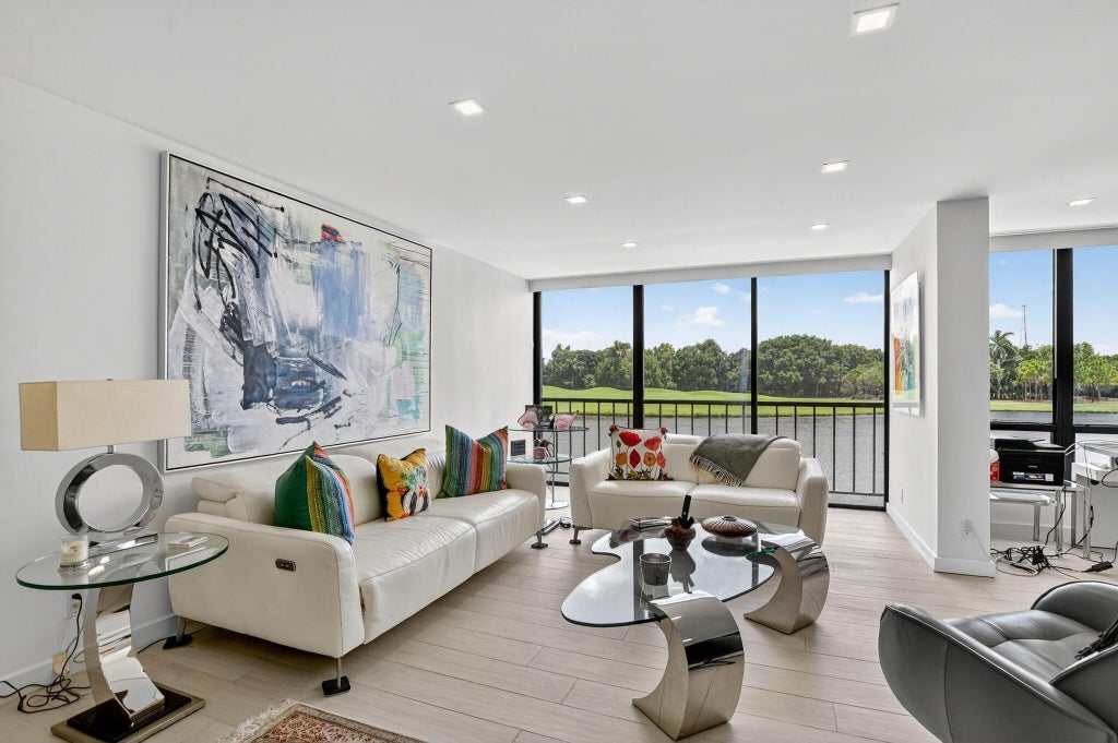 7768 Lakeside Blvd #526, Boca Raton